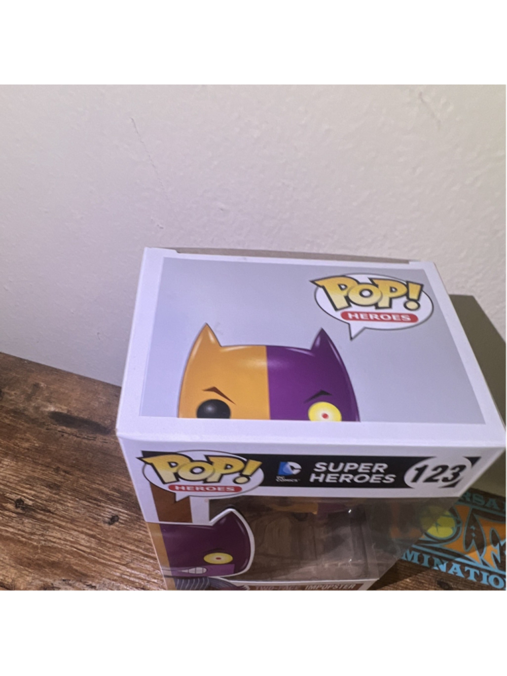 Funko Pop! Heroes DC Comics Two-Face Impopster #123 Vinyl Figure - Picture 5 of 5